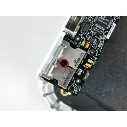 Mac mini Model A1283 Замена нижнего корпуса